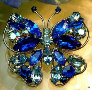 Designer Quality Vtg Shades Of Blue Ab Rhinestone Butterfly Figural Pin Brooch