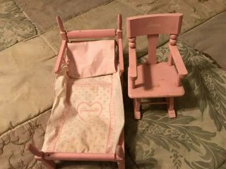 Vintage Vogue Ginny - Ginnette Pink Bed & Matching Rocking Chair
