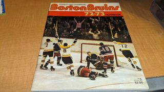 1972 - 73 Boston Bruins Nhl Hockey Yearbook Bobby Orr Esposito Cheevers