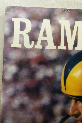 Los Angeles Rams 1962 Yearbook Media Guide Jon Arnett on Cover. 2