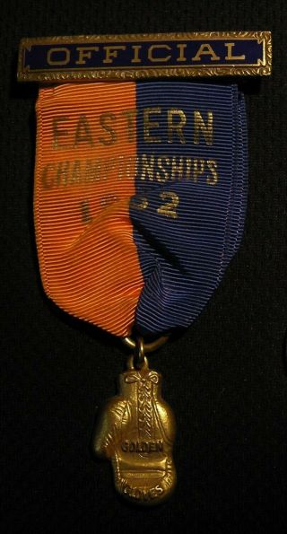 1952 Golden Gloves Eastern Championships Officials Medal Badge Boxing