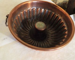 QUALITY VINTAGE COPPER CAKE OR JELLY MOULD 2
