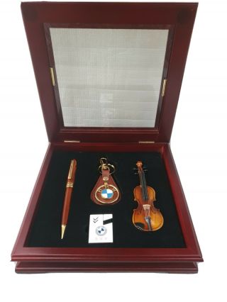 Bmw Gift Set In Hinged Presentation Box.  Pen,  Key - Ring,  Lighter,  And Cello.