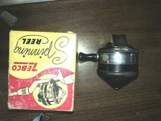 Early Black Zebco 33 Spinner With Plastic Rotor Head & Box