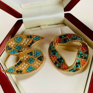 Vintage Jewellery 2 Turquoise/coral/pearl/rhinestone Brooches (1 Signed Capri)