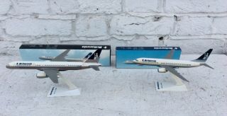 Britannia Airways Boeing 737 - 800 And 757 - 200 Push Fit Model Planes 1:200 Scale