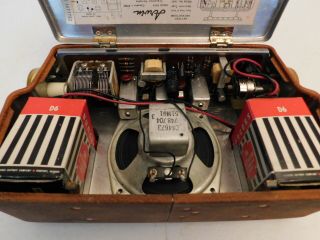 VINTAGE ARVIN MID CENTURY EAMES ERA ANTIQUE OLD 1ST GENERATION TRANSISTOR RADIO 2