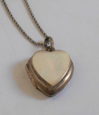 Vintage Mother Of Pearl Sterling Silver Heart Locket Pendant Necklace