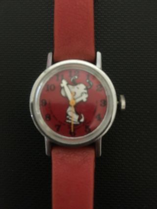 Vintage Snoopy Watch Red Face Peanuts Wind Up 1958 Seconds Hand Timex