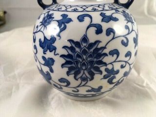 Vintage Chinese Blue & White Ginger Tea Jar Lid Urn Ceramic Vase 3