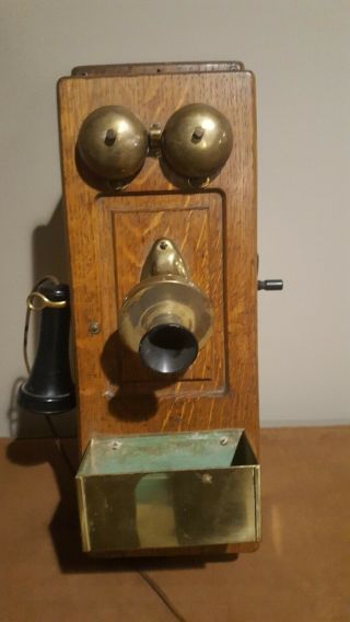 Antique American Tel&tel Co.  337 Oak Crank Telephone W/ Speaker - 1900 Era.