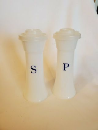 Vintage Tupperware Salt And Pepper Shakers - Large Hourglass 6” White