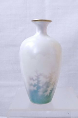 Antique RS Prussia Satin Finish Bluebird Vase 2