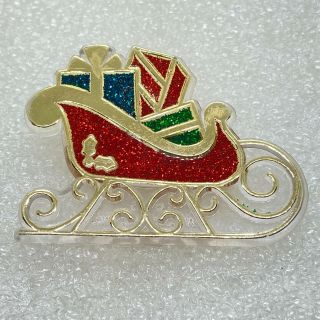 Signed 1985 Hallmark Cards Vintage Sleigh Christmas Brooch Pin Jewelry