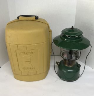 Vintage Coleman 1971 228f Big Hat Lantern In 1977 Yellow Clam Shell Storage Case