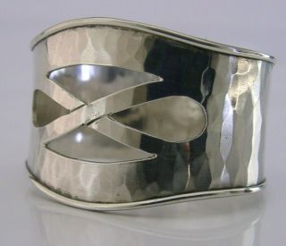 English Arts & Crafts Sterling Silver Napkin Ring Plannished Hand Made 1975
