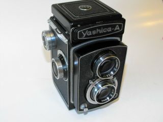 Antique Vintage Yashica A Tlr Medium Format Camera Yashimar Lenses Black