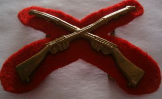 Vintage British - Ww1/2 Sniper Brass Insignia Badge