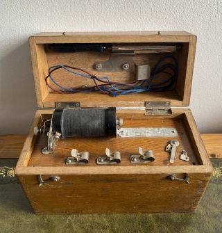 Antique Victorian Medical Electric Shock Therapy Machine For Nervous Diseases