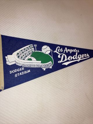 Vintage Los Angeles Dodgers Felt Souvenir Pennant Banner 28.  5 Inches