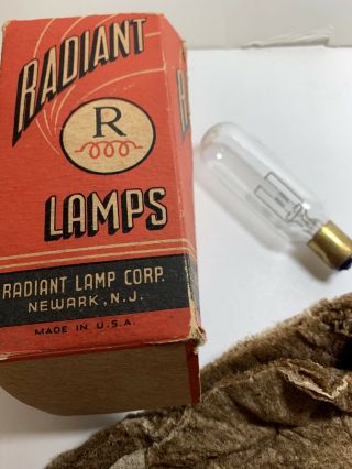 Vintage Radiant Lamp Corp Projector Bulb Projection 150 Watt Box
