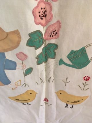 Vtg 1940’s Crib Hand Embroidered & Appliquéd Bed Cover - Sunbonnet Gardeners&chics