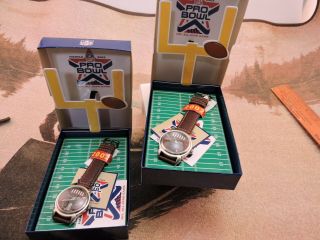 (2) 2002 Nfl Football Pro Bow Players Watches T.  Brady,  Ray Lewis,  B Favre More