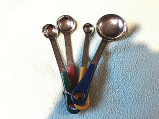 Vintage Stainless Measuring Spoons With Colored Celluloid Handles 2