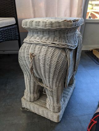 Vintage Wicker Elephant End Table Stand Worn 3