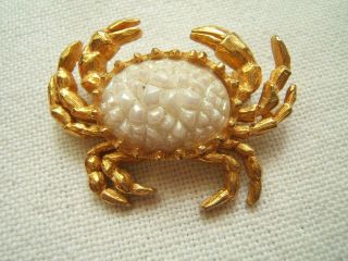 Vintage Jeanne Pin Brooch Crab Mother Of Pearl & Gold Tone Metal