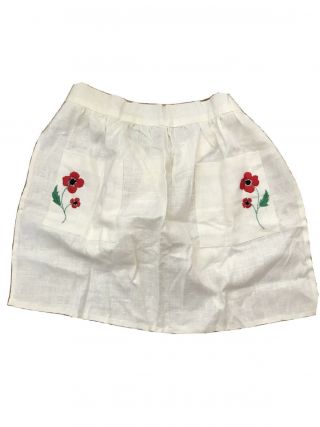 Vintage Handmade Half - Apron In White With Embroidered Red Flower On Pockets