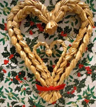 Vintage Large Swedish Braided Straw Double Heart Christmas,  Valentine Door Decor