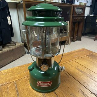 Vintage Coleman 220J Double Mantle Lantern With Box Dated 11/77 2