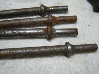 Vintage USA Not Ingersoll - Rand Air Chisel AVC12 w/ 4 unknown chisels 3