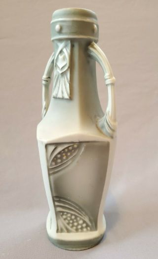Royal Wettina Vase Robert Hanke Antique Bisque Porcelain Art Nouveau Green 7.  5 