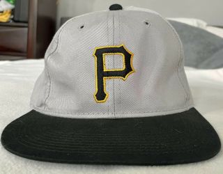 Vintage 90s Pittsburgh Pirates Snapback Hat - Grey - Snapback Hat - Mlb Vtg