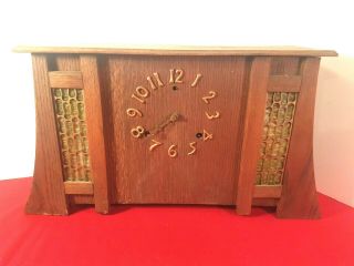 Antique Gilbert Oak Mission Clock.  Arts & Crafts,  Stained Glass