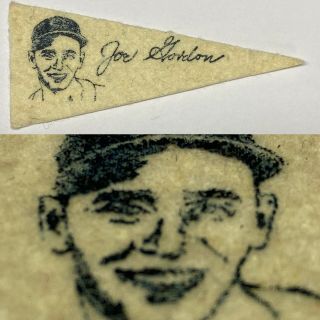 1950’s Cleveland Indians Baseball Mini Pennant 1.  5x3.  75 Joe Gordon