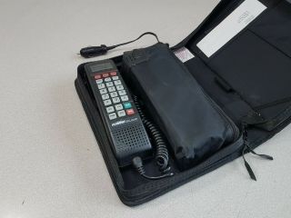 Vintage U.  S.  West Cellular Motorola Mega Brick Phone Car/bag Phone