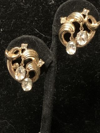 Vintage Signed Crown Trifari Gold Tone Rhinestone Earrings Clip - On