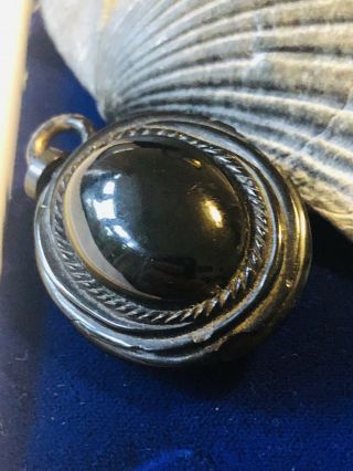 Antique Victorian Carved Jet Mourning Pendant / Locket Rare Collectable 1880s
