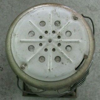 antique Perfection Oil Heater (kerosene heater) model 1530 w/ drip tray 3