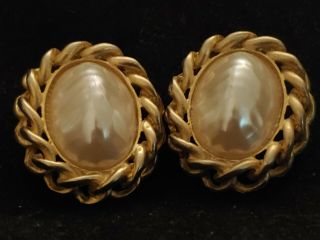 Vintage Signed Jil Bari Dome - Shaped Faux Pearl Clip Earrings Fabulous Statement