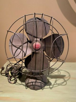 Vintage Handy Breeze Industrial Oscillating Desk Fan Chicago Mnf.