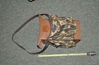 Vintage Woodstream 9080 Hunting Seat - Brown With Camo Pockets & Carry Strap