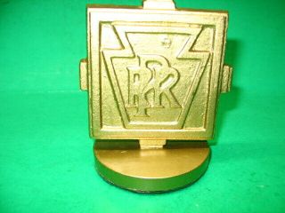 P R R Paperweigth.  Cast Iron P R R Keystone Logo On Both Sides