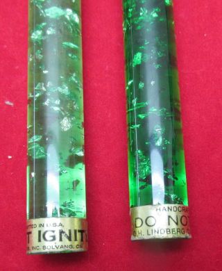 Vintage Lindberg Green Lucite With Foil Confetti Flameless Christmas Candles 2