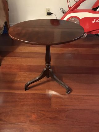 Vintage Bombay Company Tilt Top Oval Wood Accent Side Tea Table (chippendale)