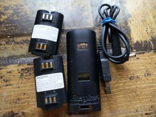 Vintage Energizer Nintendo Wii Remote Charging Dock 2 Battery Packs 2