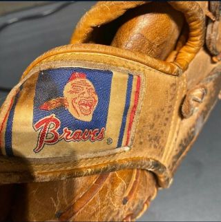 Atlanta Braves Vintage Baseball Glove Mascot Leather Rare
